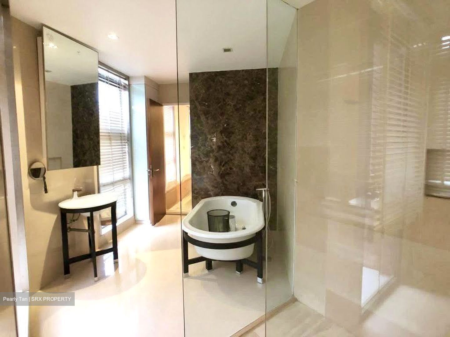 Grange Road (D10), Condominium #566078181